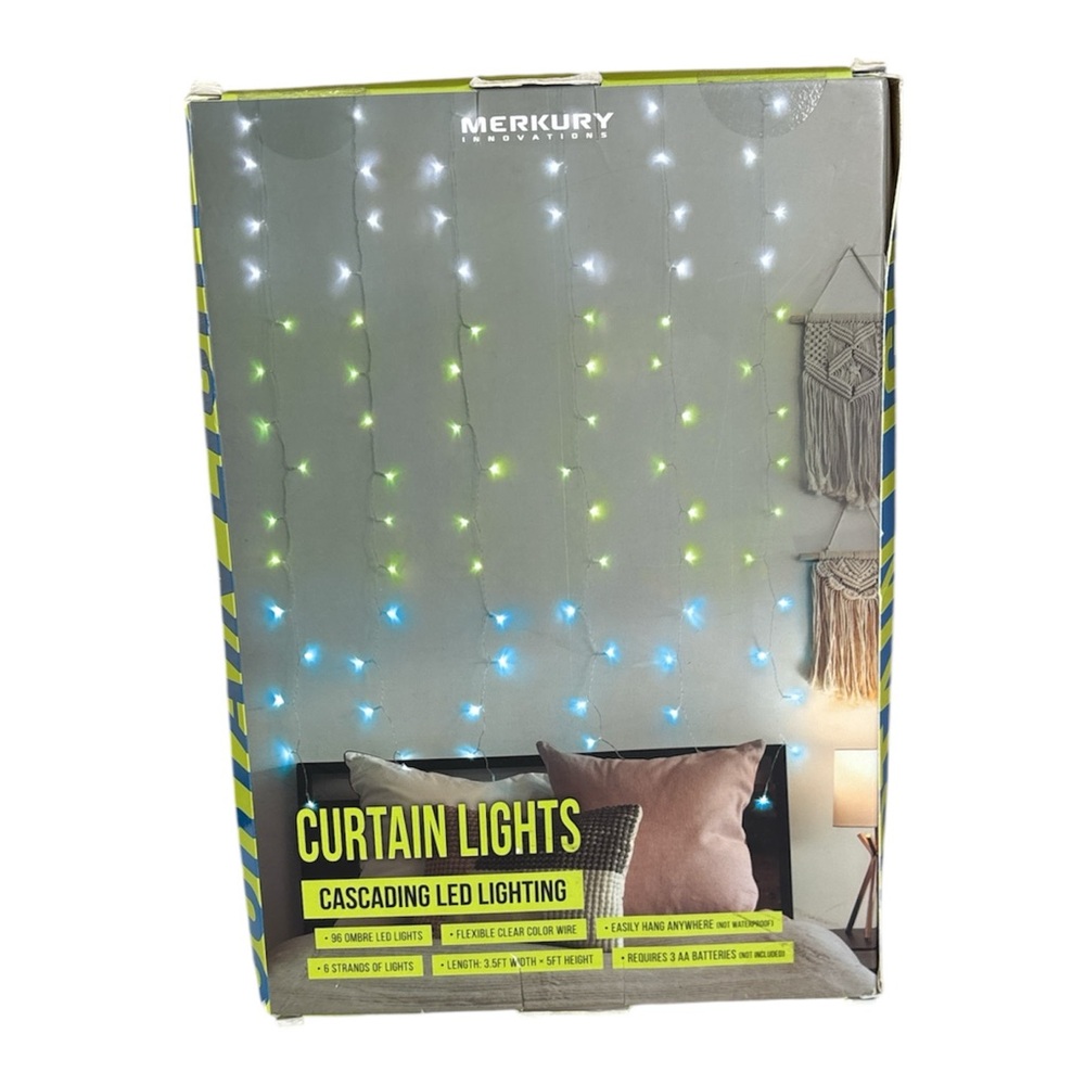 Cascading 96 LED Curtain Lights - White and Green 3.5 × 5 feet - Picture 3 of 9